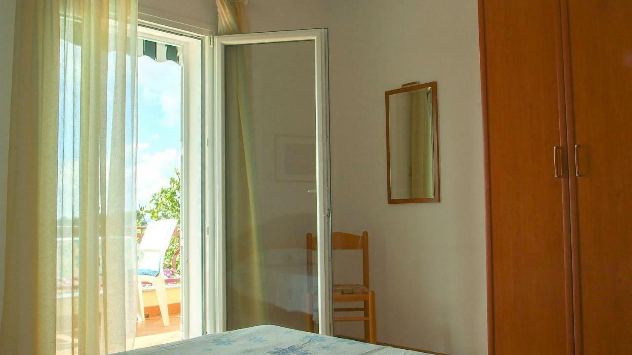 Adria Arba Apartments Rab Town Exterior foto